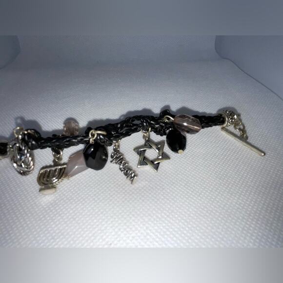 BRIGHTON LEATHER SILVER TONE JEWISH STAR OF DAVID MENORAH SHALOM CHARM BRACELET - Picture 10 of 11